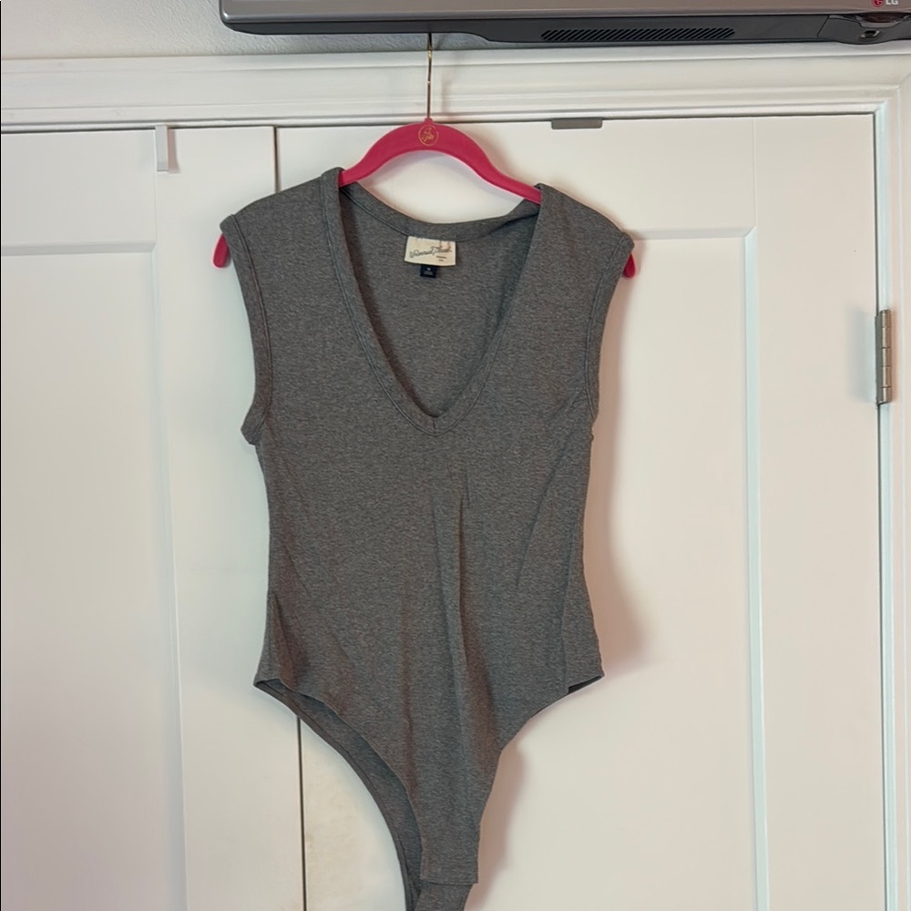 Universal Thread Heather Gray Ribbed Top